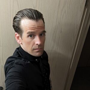 Meet your Posher, Steven